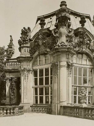 Wallpavillon