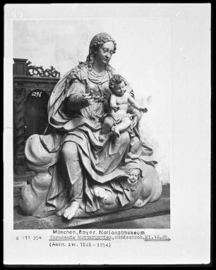 Thronende Muttergottes