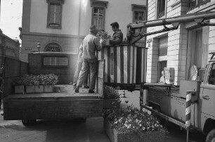 Blumenschmuck für das Karlsruher Rathaus