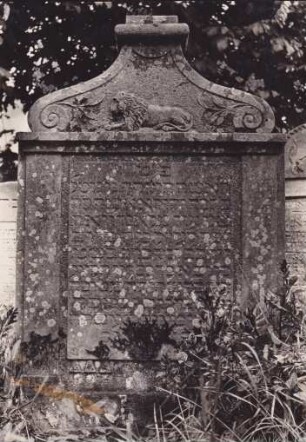 Bei Landau. Judenfriedhof. Grabstein
