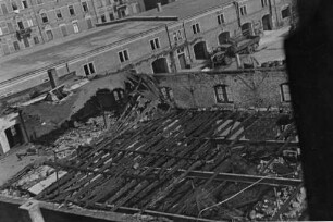 Zerstörungen Zweiter Weltkrieg - Luftangriff auf Karlsruhe am 02./03.09.1942. Luftschutz-Revier I. Heeresnebenzeugamt, Gottesauer Straße 4-6