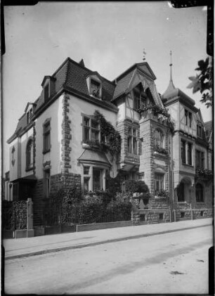 Karlsruhe Kaiserallee Wohnhaus Außenansicht