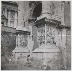 Rom, Forum Romanum, Septimius-Severus-Bogen, Sockelreliefs