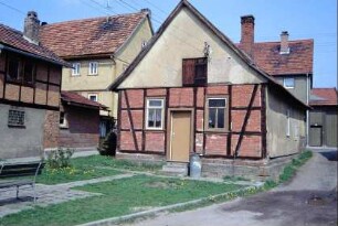Gemeindebackhaus mit Freifläche
