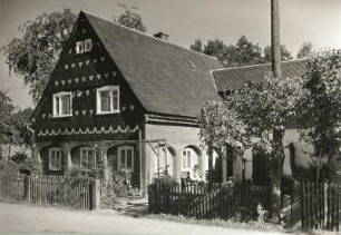 Schönberg ( Cunewalde-Schönberg). Wohnhaus. Straßenansicht