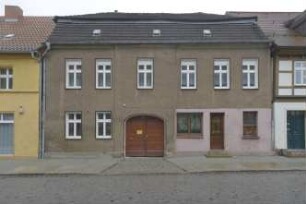 Angermünde, Brüderstraße 8