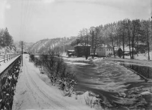 Ruppertsgrün, Rentzschmühle : Ruppertsgrün. Blick über die Weiße Elster zur Rentzschmühle. Winteraufnahme