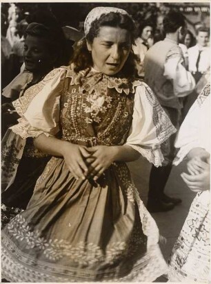 Ausstellung »Die Slowakei« 1942 auf dem Killesberg, Stuttgart: Tanzgruppe