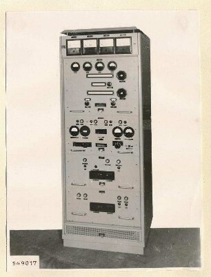 UKW-Tonsender, Schrank Frontseite, Foto 1954