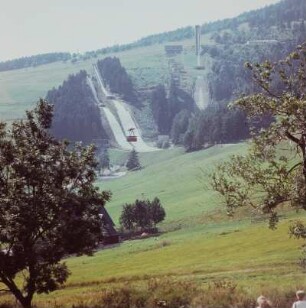 Blick auf die Schwebebahn, Oberwiesenthal