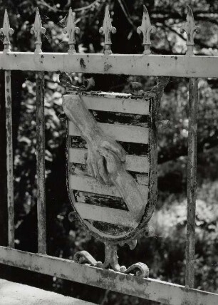 Sächsisches Wappen mit Händedruck, Symbol für die Einheit der Arbeiterklasse