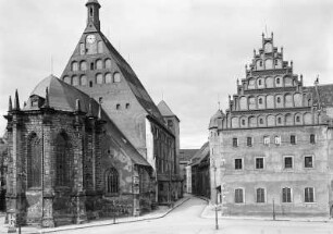 Freiberg. Untermarkt : Freiberg, Untermarkt, Blick auf Dom und Stadt- und Berggbaumuseum (ehemaliger Domherrenhof, "Thürmerei")