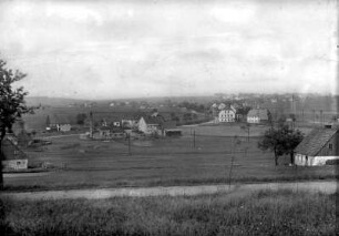 Ortsansicht mit Grenzübergang nach Ulmbach (Böhm.)