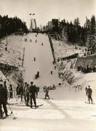 Erzgebirge. Geising-Berg. Sachsenschanze. Gesamtanlage vom Auslauf aus