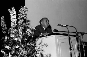 15. Tagung 1965 Physiker; Maikäferrede: Werner Heisenberg