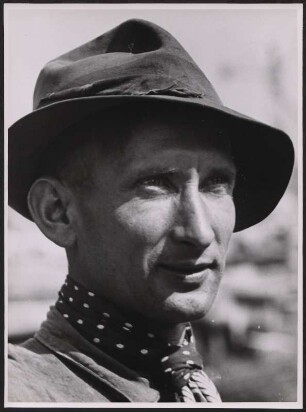 Mann mit Hut