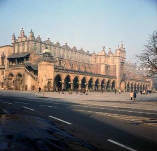 Krakau. Tuchhallen : Krakau. Die historischen Tuchhallen am Marktplatz