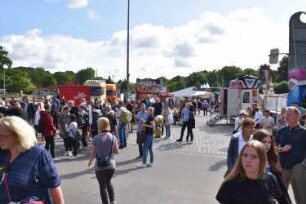 Bad Oldesloe: Kindervogelschießen: Exer: Blick über Festplatz Richtung Osten: 13. Juli 2023