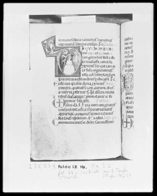 Graduale, Sakramentar und Sequentiar — Initiale D (eus qui), darin Taufe Christi, Folio 79verso