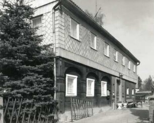 Ebersbach-Neugersdorf, Karl-Liebknecht-Straße 12b. Wohnhaus (1801/1850)