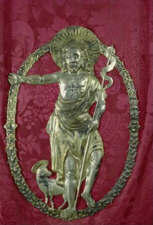 Prozessionsfahne mit Silberreliefs der Madonna und Johannes des Täufers — Johannes der Täufer