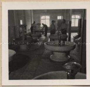 Glauchau, Werkzeugmaschinenfabrik Wotan & Zimmermann-Werke AG, Waschraum