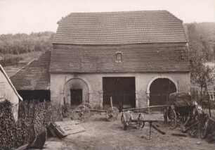 Bauernhof. Stallung und Scheune