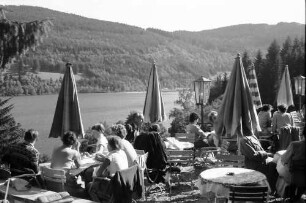 Titisee: Titisee vom Terrassenkaffee