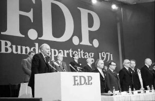 Freiburg: Stadthalle; FDP 22. Bundesparteitag, Gedenkminute