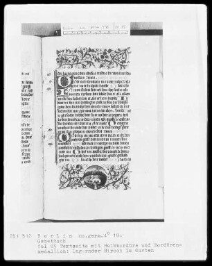 Gebetbuch — Lagernder Hirsch im Garten, Folio 85recto