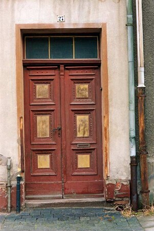 Pasewalk (Mecklenburg-Vorpommern, Kreis Vorpommern-Greifswald): Wohnhaus, Hausnummer 27: Detailaufnahme: Eingangstür mit Oberlicht