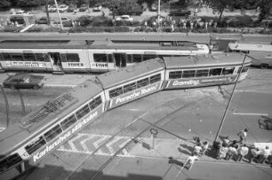 Zusammenstoß zweier Straßenbahnwagen in der Kaiserallee Ecke Schillerstraße