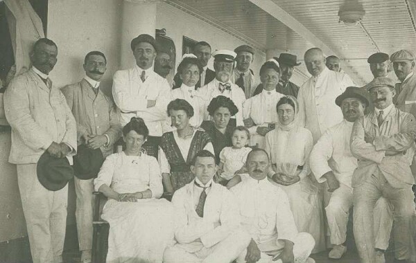 Travelling party on board the "Windhoek".