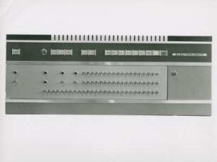 Bedienungspanel „X8“ zur Philips Computer Serie