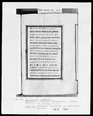 Sakramentar: Text in capitalis rustica