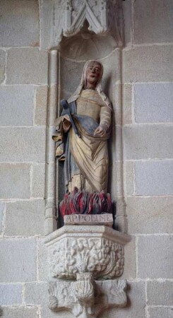Frankreich. Bretagne. Morbihan. La Trinite Langonnet. Kirche innen. Sainte Appoline