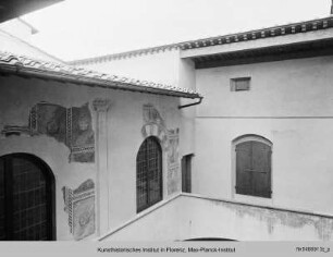Wanddekoration : Die Ausmalung des Innenhofs und der Loggia