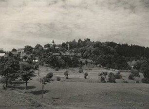 Frauenstein, Schloss, Burgruine und Begräbniskirche, von Osten gesehen