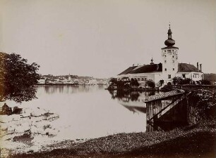 N 421. Gmunden mit Schloss Ort
