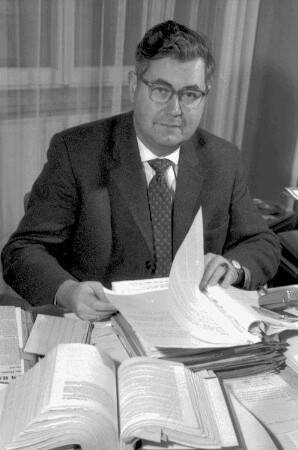 Freiburg: Dr. jur. Manfred Behrle, Rechtsanwalt