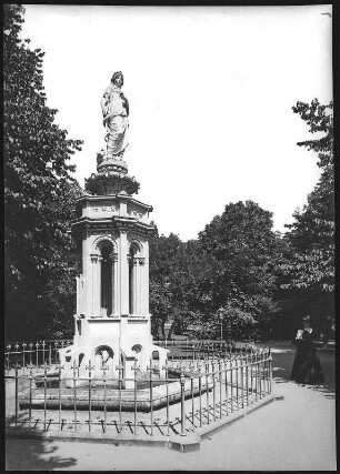Teplitz. Brunnen Im Kurgarten