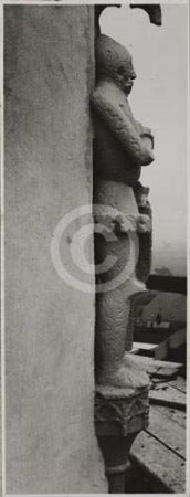 Eckfigur am Rathausturm Jauer