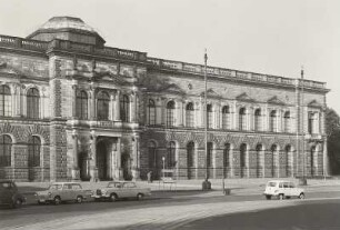 Dresden, Theaterplatz, Ansicht der Nordfassade