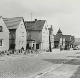 Straße, Oelzschau