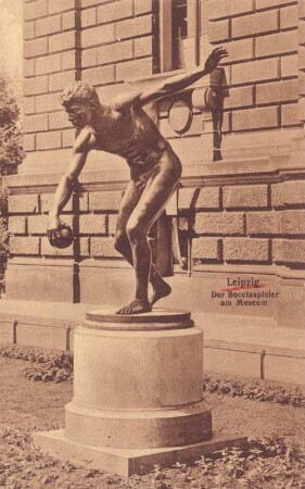 Leipzig: der Bocciaspieler am Museum