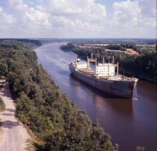 Holstein. Nordostsee Kanal : Nordostseekanal bei Grünenthal