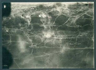 Foto des Geländes südlich der "Traube-Stellung" südöstlich von Fontaine-en-Dormoise (Luftbild)