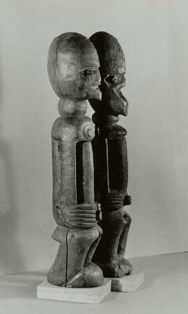 Zwei Ahnenfiguren