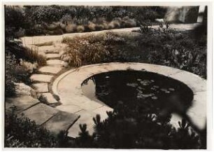 Garten Fritz Lang, Berlin-Dahlem: Rundes Wasserbecken