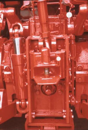 Fotografie: Traktor, Antriebs- und Anbausystem, Zugmaul, Zapfwelle